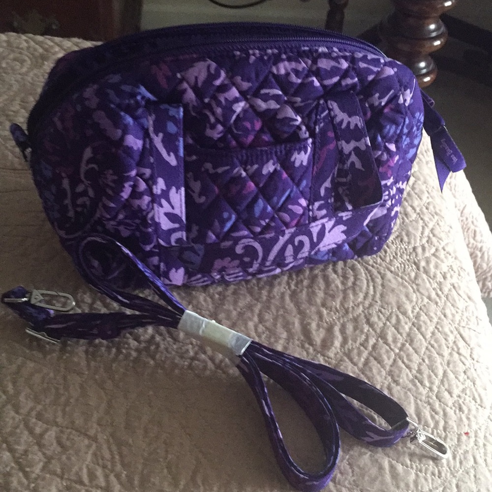 New Vera Bradley small Sachtel
